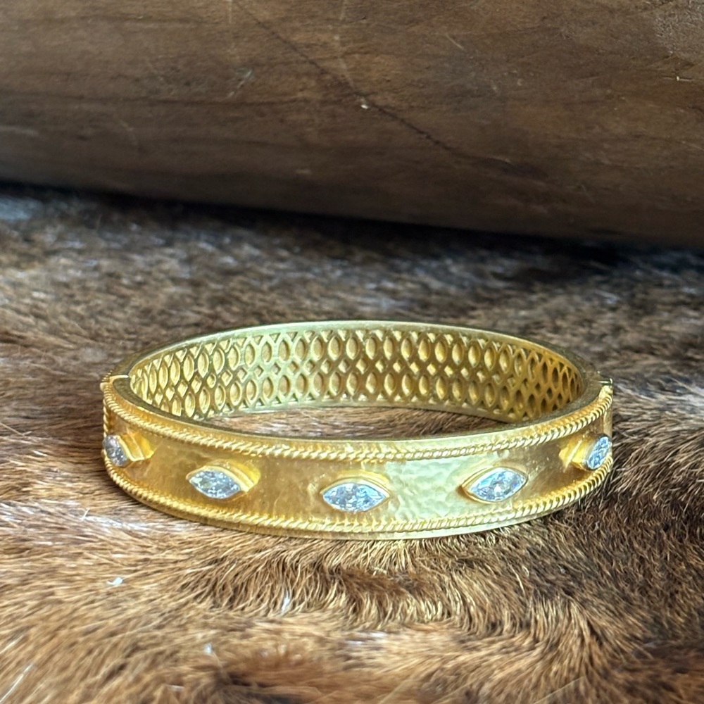 Julie Vos Gold Bracelet with Sparkling Clear Stones, Beautful!